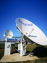 Антенны 4,5 м и полноповоротная 6,2м установленная Navtelsat для оператора SATNETICS
